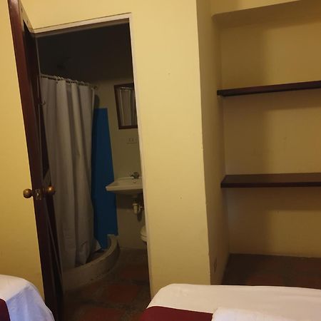 Hotel Ліберія Екстер'єр фото